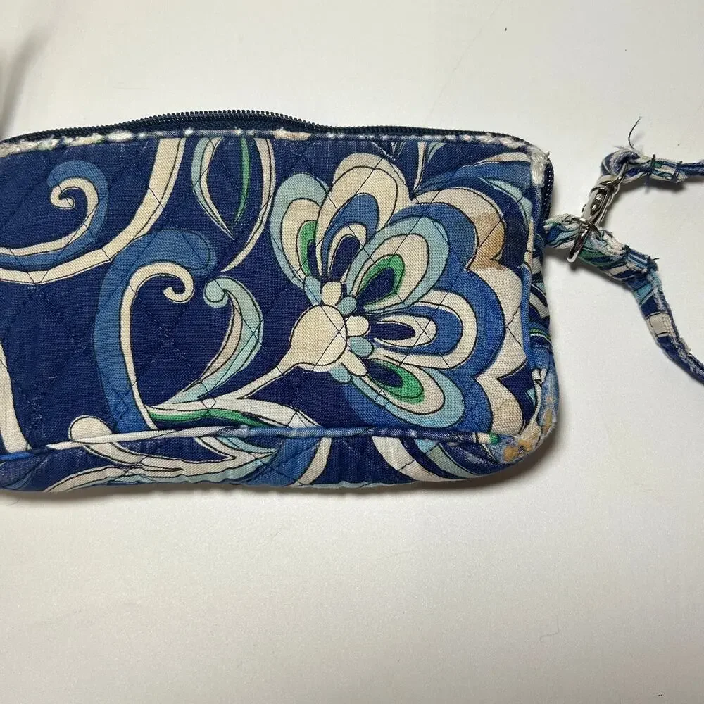 Vera Bradley Mediterranean Blue Paisley Tech Case Wallet Wristlet Women's Bag